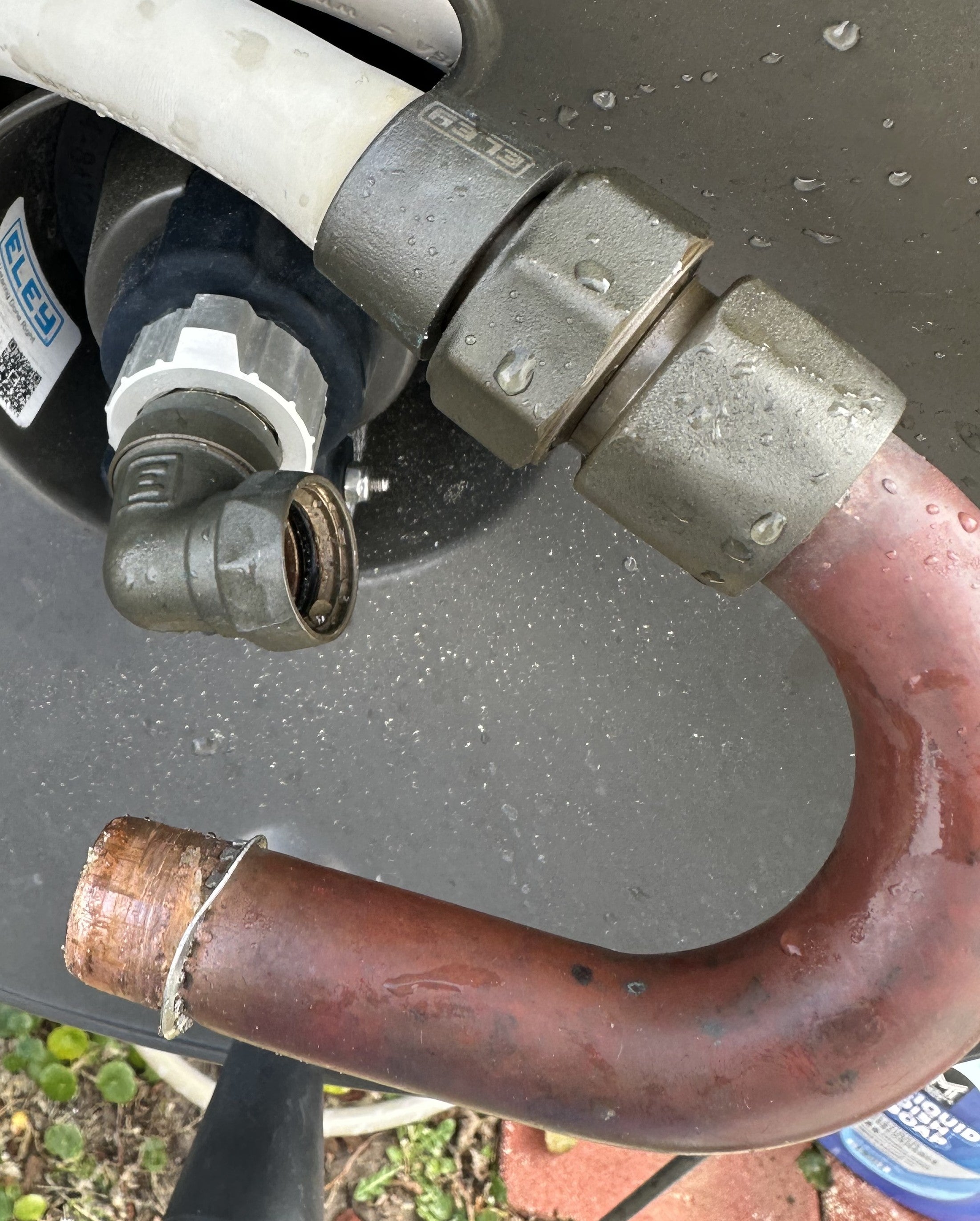 Pipe Separation and Retaining Ring Failure on 4205/4255 swivel while connected to ELEY hose and hose reel